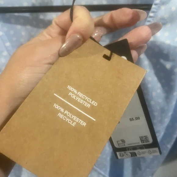 🚨 Vero Moda Blue Mini Sundress with Flutter Sleeves and V-Neck - Picture 9 of 9